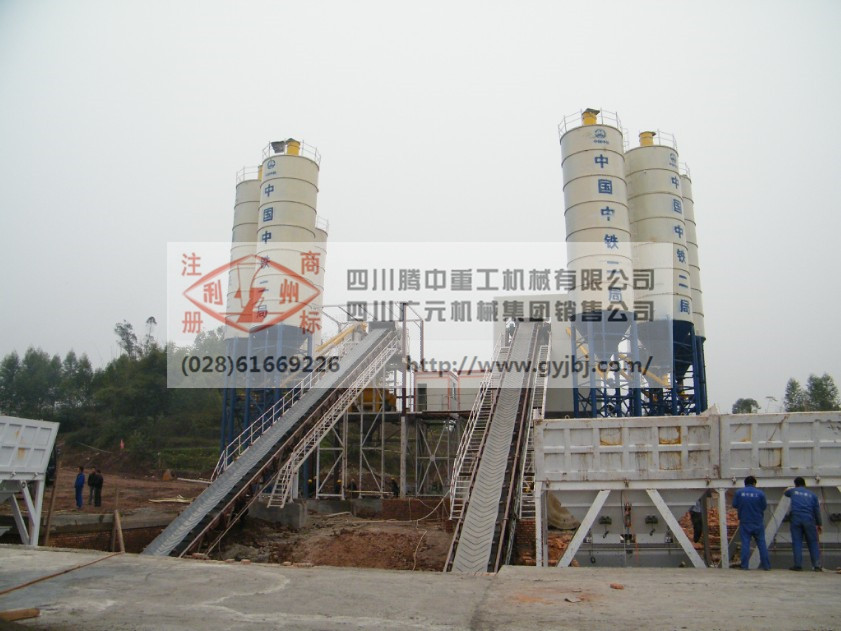 2HZS120站在中铁二局成渝高铁工地